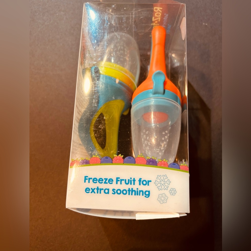 RaZbaby Baby Solids/Frozen Fruit Feeder Pacifier, Infant Teether Toy 6M+